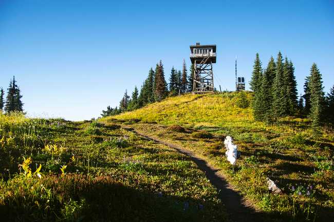 lookout mountain peak