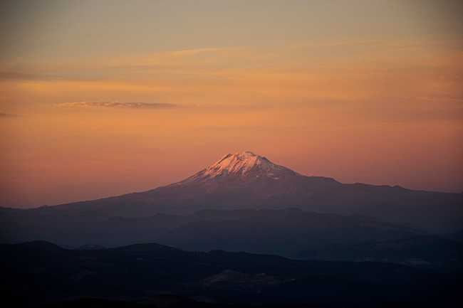 13 rainier sunset