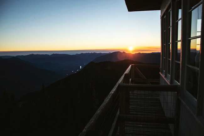 sunset lookout mountain